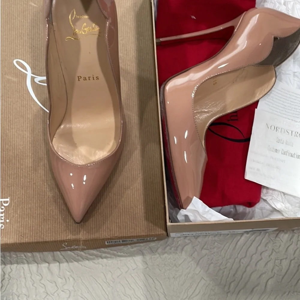Christian Louboutins  hot chick - Picture 9 of 9